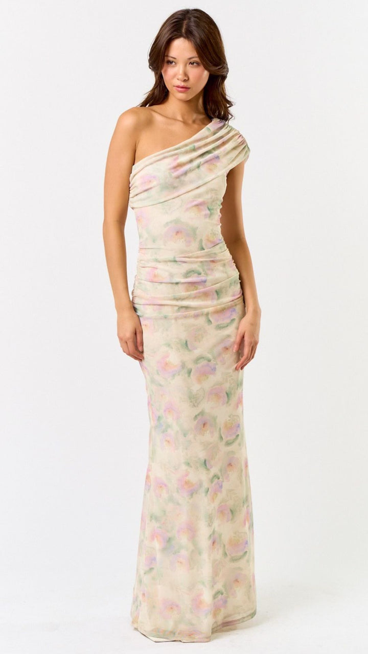 Chic and Sophisticated Maxi Dress